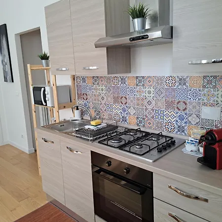 Апартаменты Bolognamania Apartments-happy Болонья